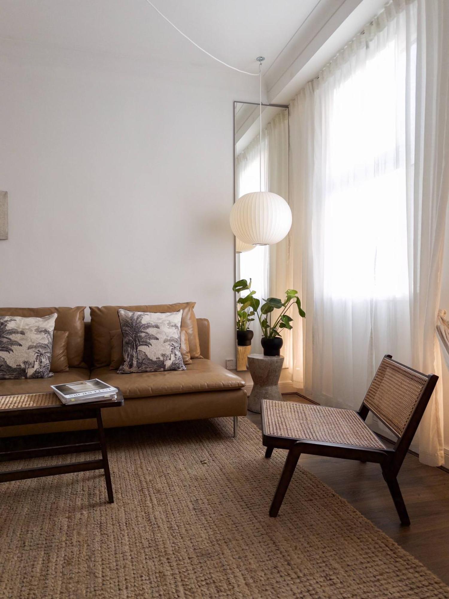 Tranquil Oasis W 100Inch Cinema & Hammock, By The Design Traveller Apartment London Exterior photo